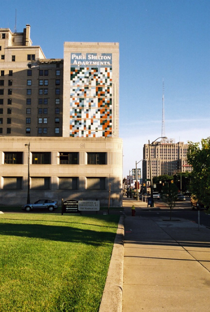 Mural_Park Shelton Apartments